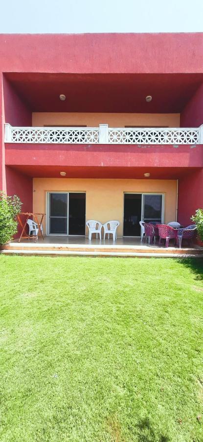 Villa Rosana Resort الساحل الشمالى Dawwar al Hajj Ahmad Exterior foto